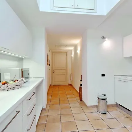 Apartamento Trevi To Spanish Steps Roma